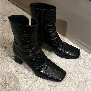 Vince Black Croc-Patterned Heeled Boots